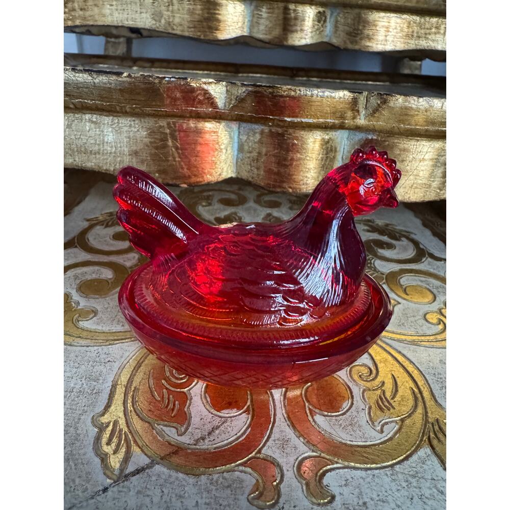 VTG Ruby Red Glowing Hen On Nest Covered Dish 4” Mini Glass Chicken Selenium UV